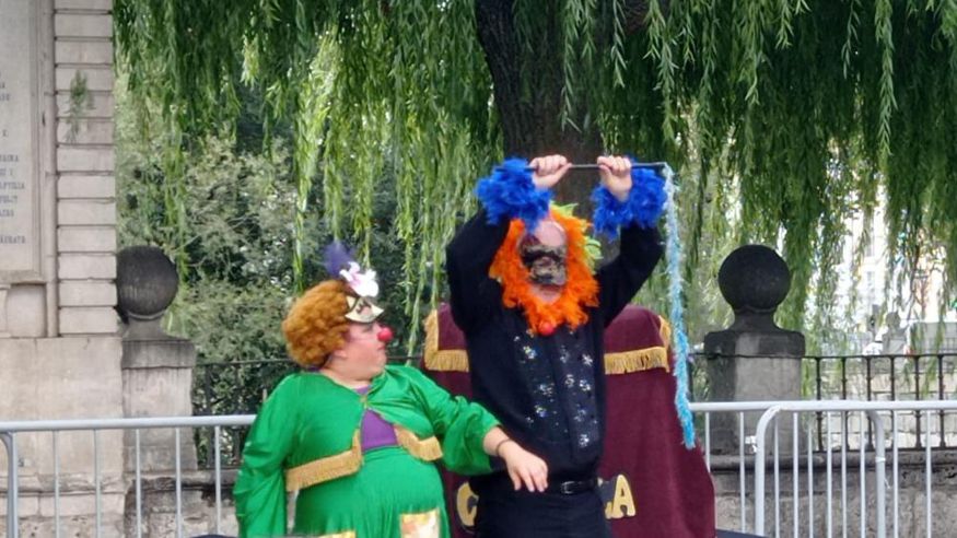  Espectáculo de Clown Familiar. CCCclowns&La Mueca: “Fífí y Cosquilla y el circo de pacotilla”.  Imagen de portada