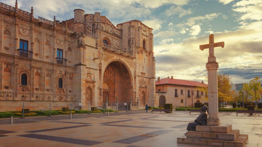 Museos y monumentos - Ruta cultural -  Visita guiada por el convento de San Marcos - LEON