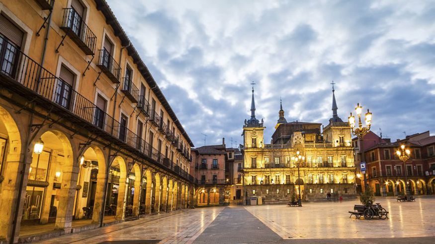 Museos y monumentos - Ruta cultural -  Tour por el León medieval y la judería - LEON