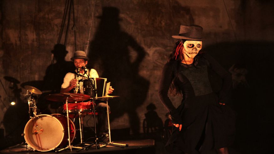 Marionetas - Teatro - Noche / Espectáculos -   Tria Fata - Festival Teresetes  - CIUTADELLA DE MENORCA
