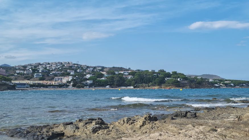 Kitesurf - Windsurf - Paddle surf -  Playa San Jordi (Palamós) - GIRONA