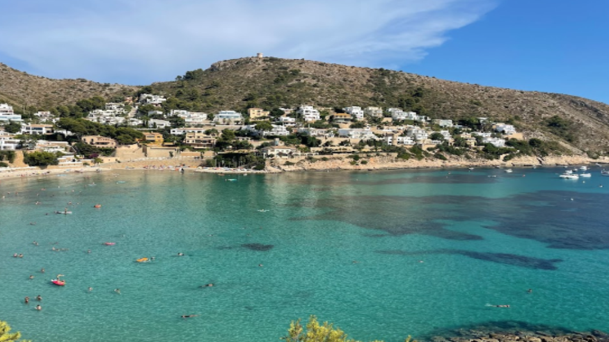 Infantil / Niños - Deportes agua - Windsurf -  Playa Moraira - ALICANTE/ALACANT