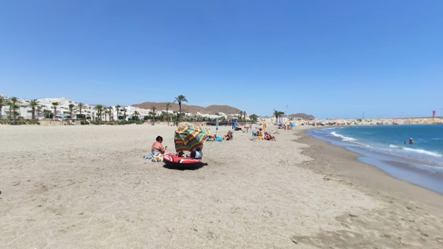 Juegos - Infantil / Niños - Deportes agua -  Playa de las Martinicas - ALMERIA